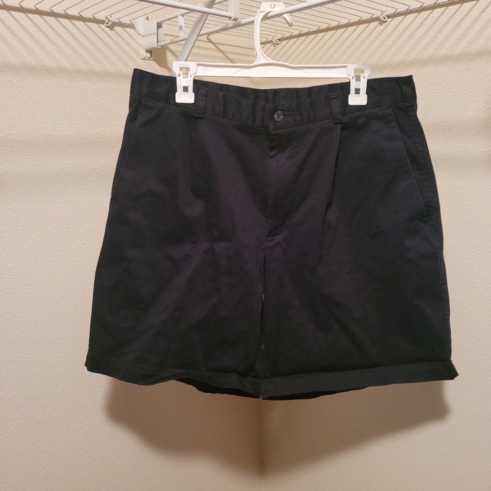 Nike true black golf shorts size waist 36